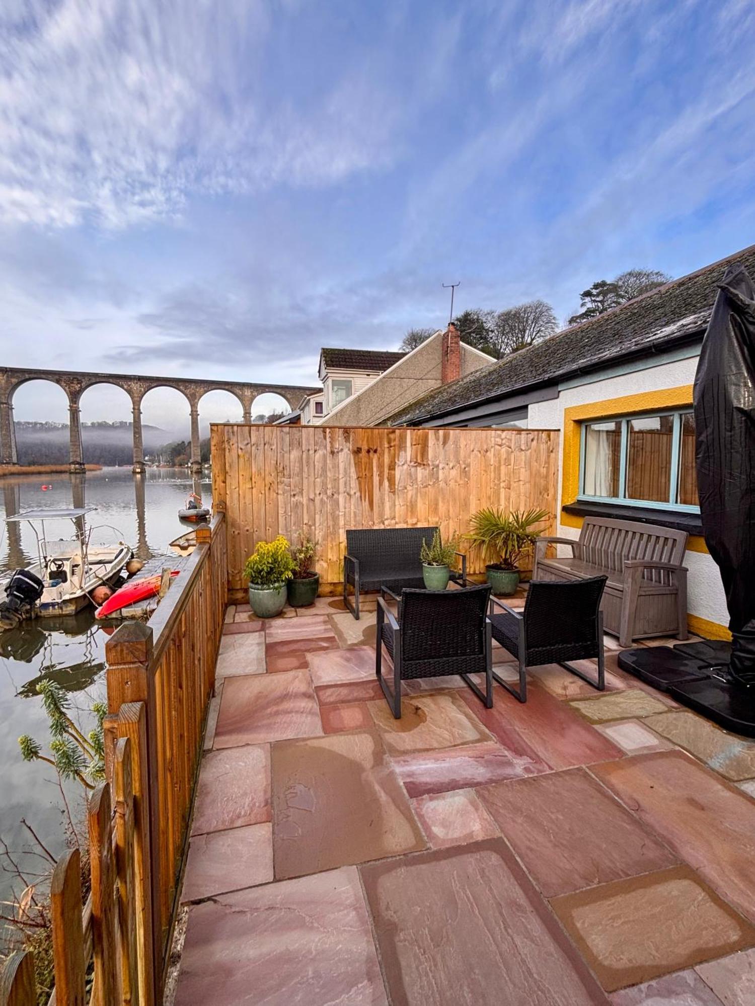 Viaduct River View & Outdoor Bath - Couples Retreat Calstock Exterior photo
